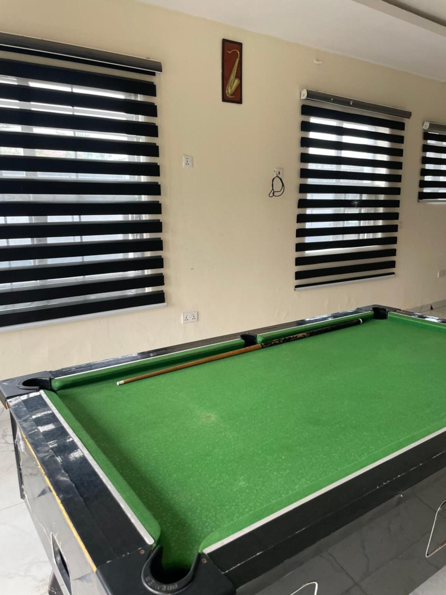 Mirage Lounge Hotel Aja Luaran gambar